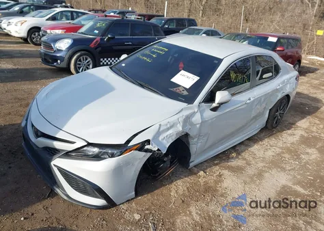 2022 Toyota Camry Se Awd z USA, uszkodzony, nr VIN 4T1T11BK4NU062687